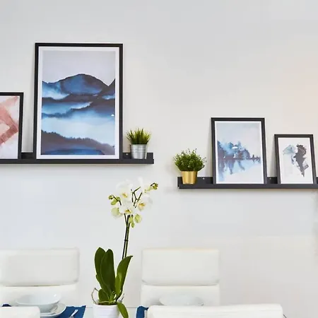 Number One - The Exquisite Abode In Central Leeds Apartment