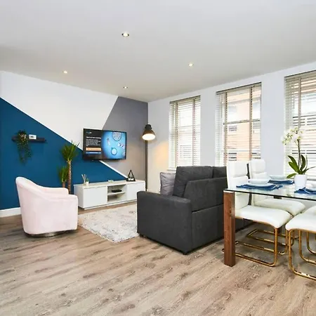Number One - The Exquisite Abode In Central Leeds Apartment *